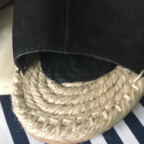 EILEEN FISHER MILLY TUMBLED NUBUCK SANDALS - Picture 2 of 6